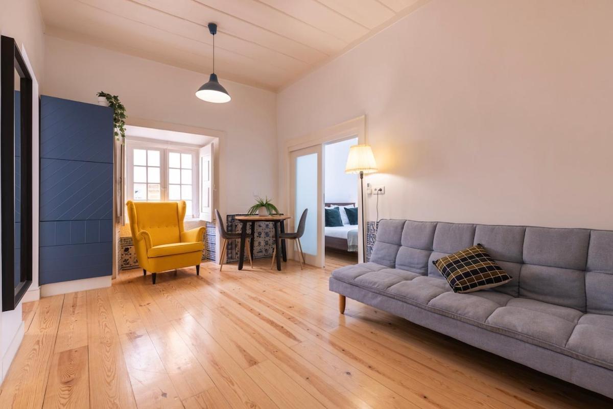 The Nest Of Carriao Street * Lisbon