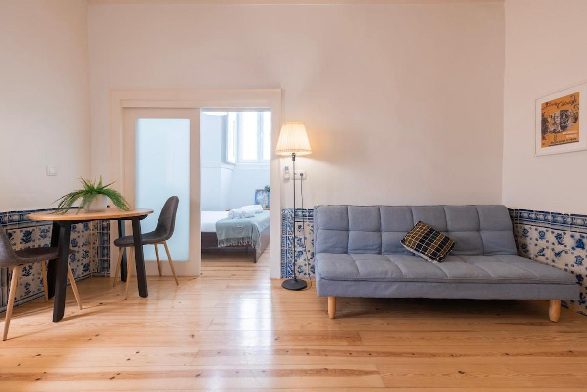 The Nest Of Carriao Street